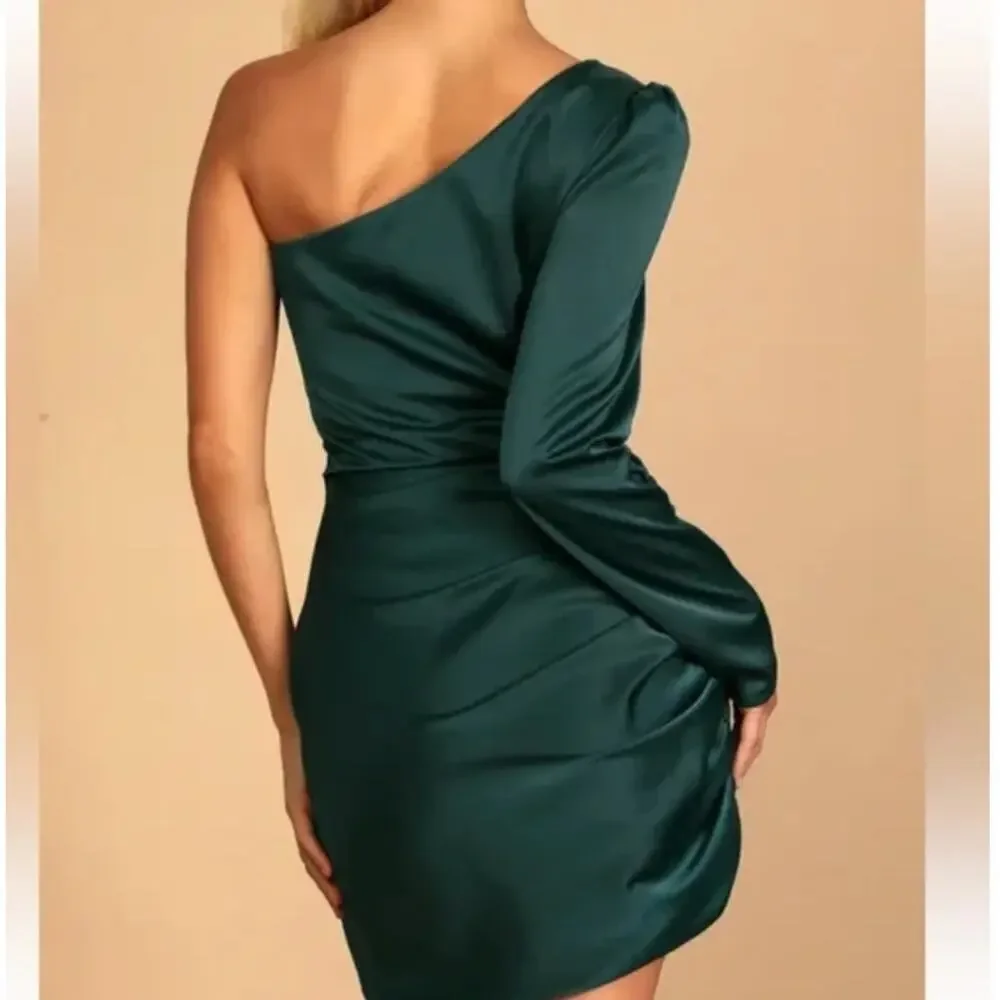 New without Tags Lulus Emerald Satin Ruched One-Shoulder Mini Dress SZ L - Picture 2 of 14